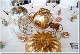Cinderella centerpiece at Disney inspired Houston wedding, photography by Degress North Images | MouseMingle.com